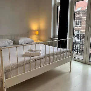Flat Center , Bruxelles Belgio