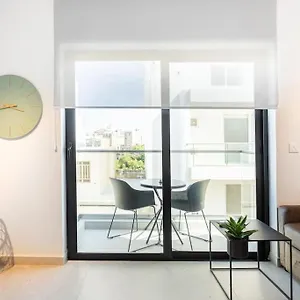 https://boutique-apartments-by-holi.hotelssaintjulians.com