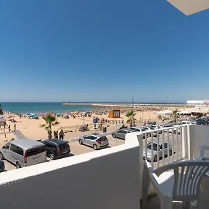T2 Avenida- Frente Mar, Ar-condicionado, Wifi , Quarteira Portugal